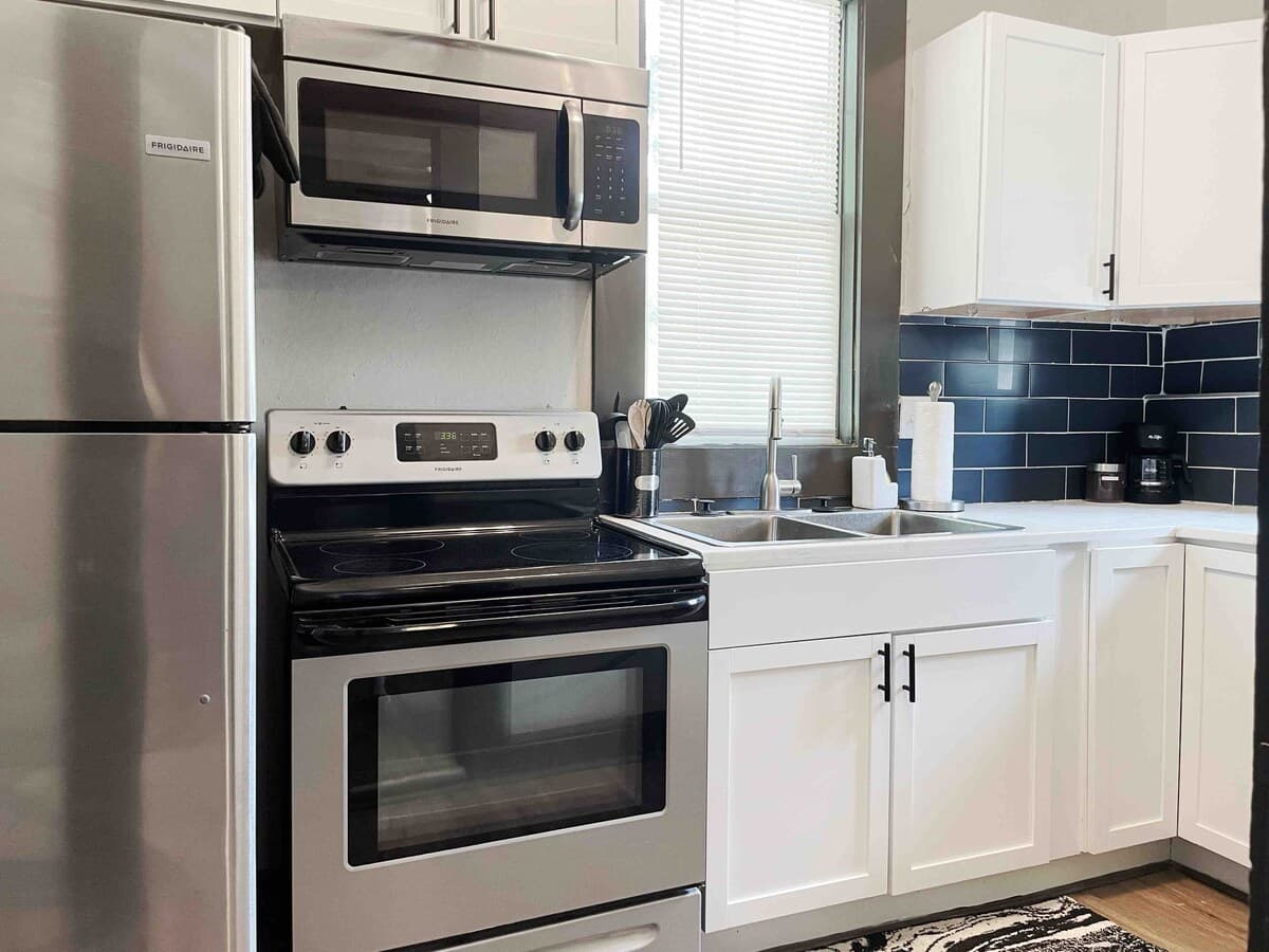 Corporate Housing Solutions for Companies in Evansville, IN, and Henderson, KY