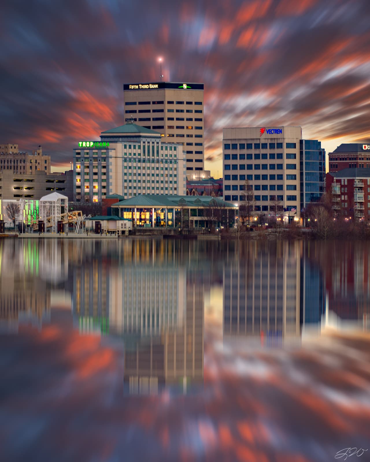 Evansville's Short-Term Rental Boom: Growth & Opportunities